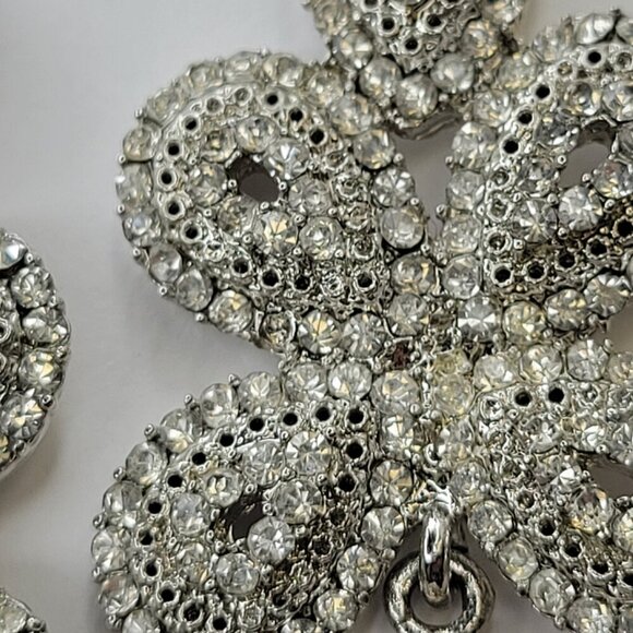 Silver Crystal Drop Earrings Dangle and Drop Earrings Bridal Earrings - Picture 4 of 7